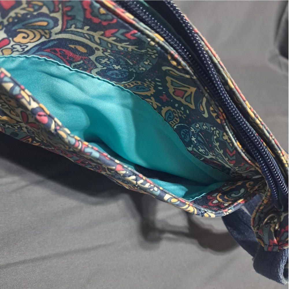 Travelon Anti Theft Travel Quilted Crossbody Bag Paisley Floral Pockets Zippers - Picture 6 of 12